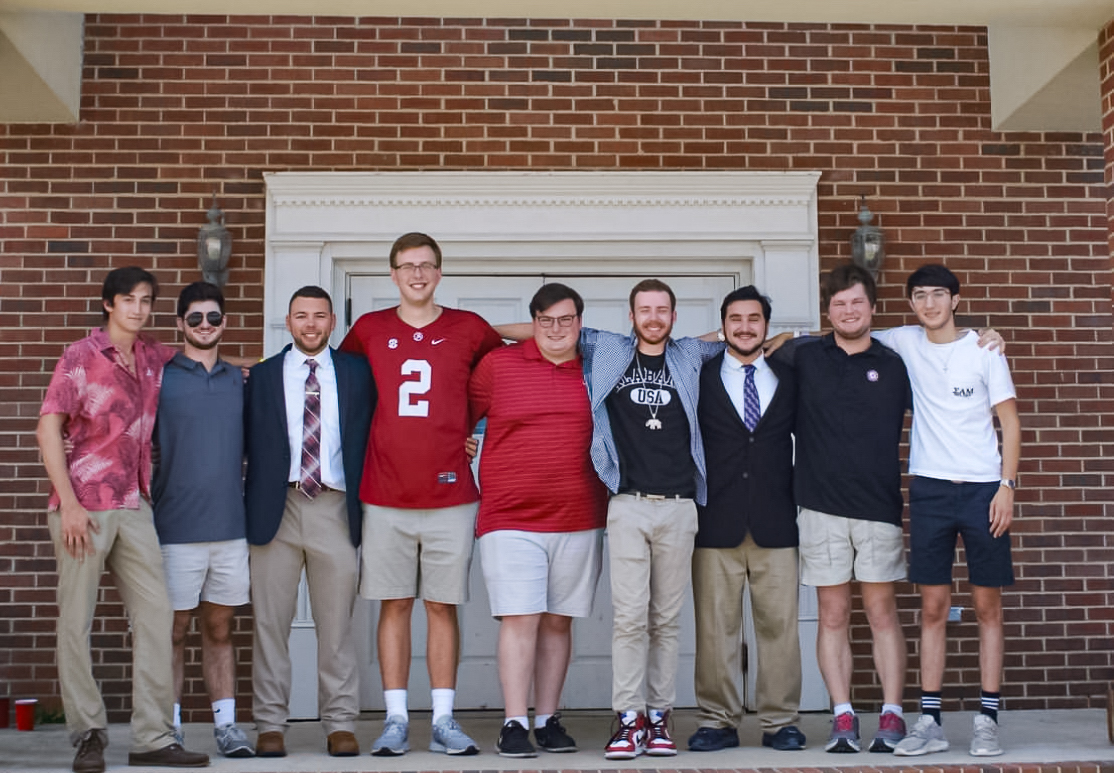 Contact an Officer image