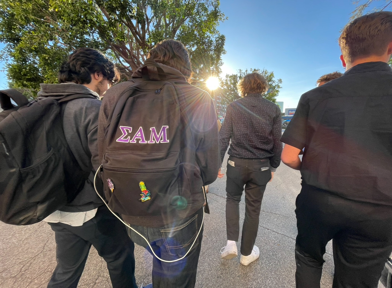 Contact an Officer image